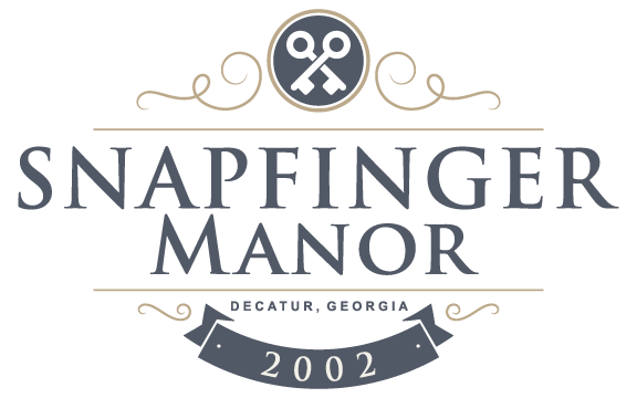 Snapfinger Manor logo